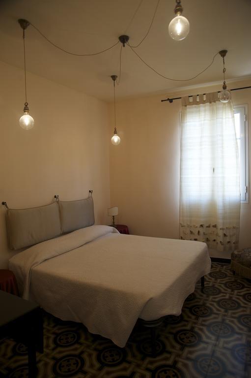 Erasmo Rooms & Breakfast 피날레리구레 외부 사진
