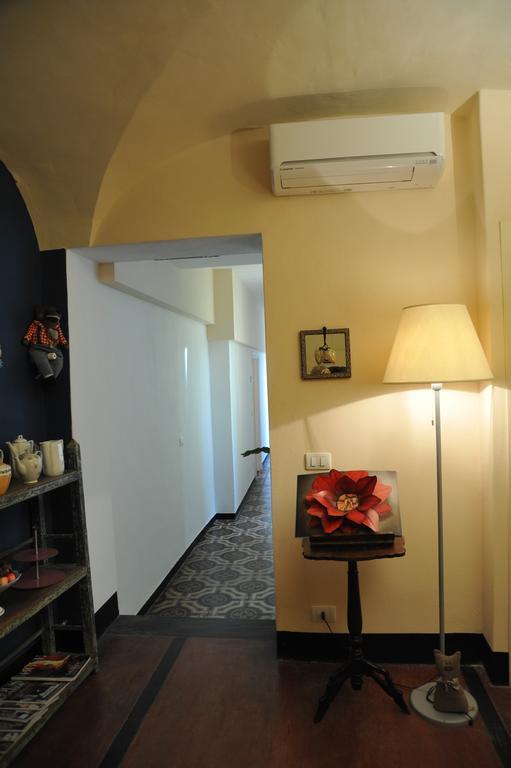 Erasmo Rooms & Breakfast 피날레리구레 외부 사진